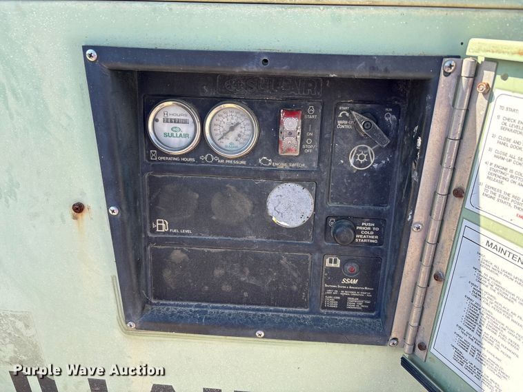 image for item EA7497 Sullair 185DPQ JD2 air compressor