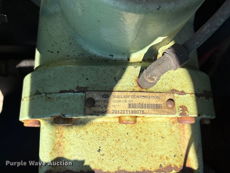 image for item EA7497 Sullair 185DPQ JD2 air compressor