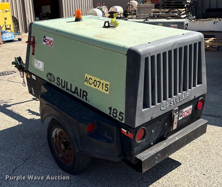 image for item EA7498 Sullair 185 air compressor