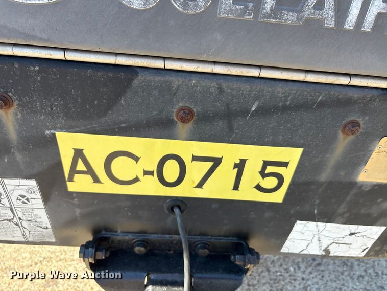 image for item EA7498 Sullair 185 air compressor