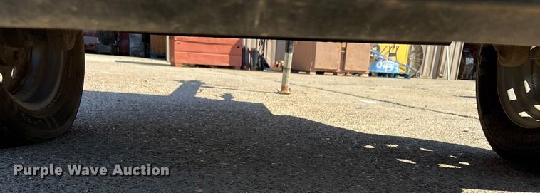 image for item EA7498 Sullair 185 air compressor