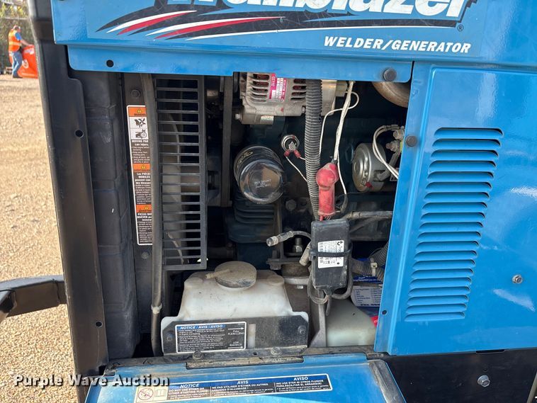 image for item EA7499 2020 Miller Trailblazer 325 welder/generator