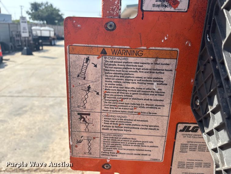 image for item EA7500 2011 JLG 1930ES scissor lift