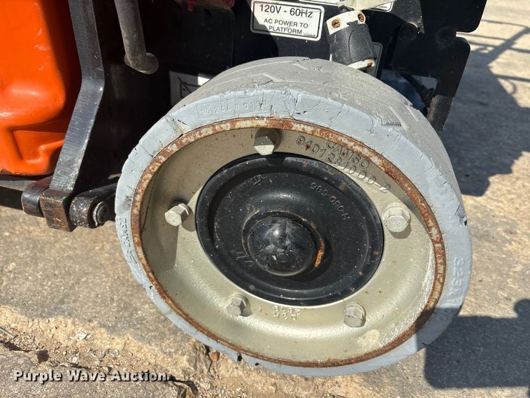 image for item EA7500 2011 JLG 1930ES scissor lift