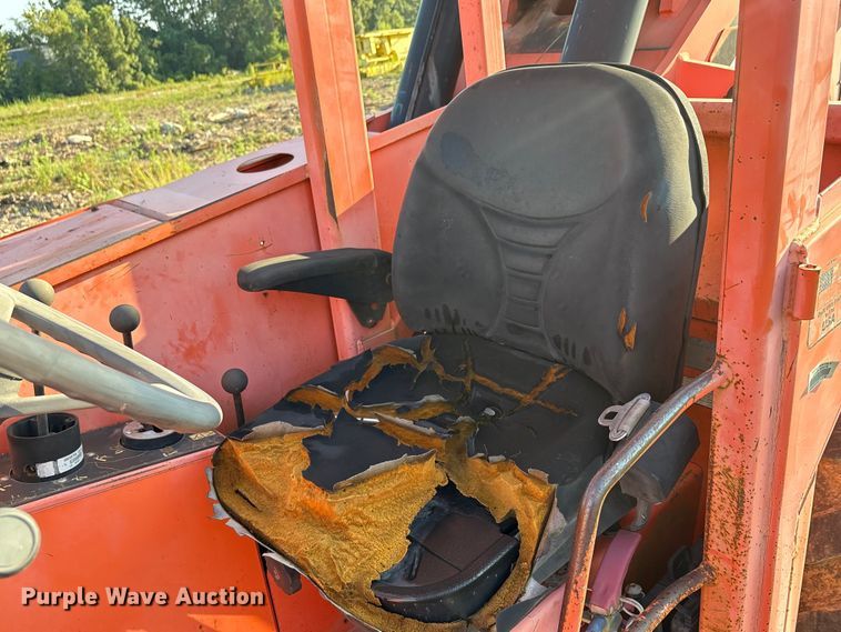 image for item EA7501 2007 JLG Sky trak 10054 telehandler