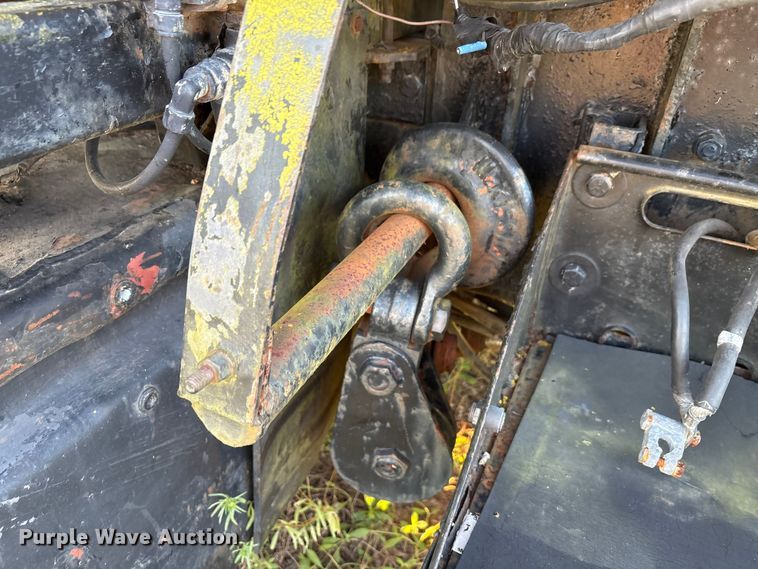 image for item EA7502 1979 Mack winch truck