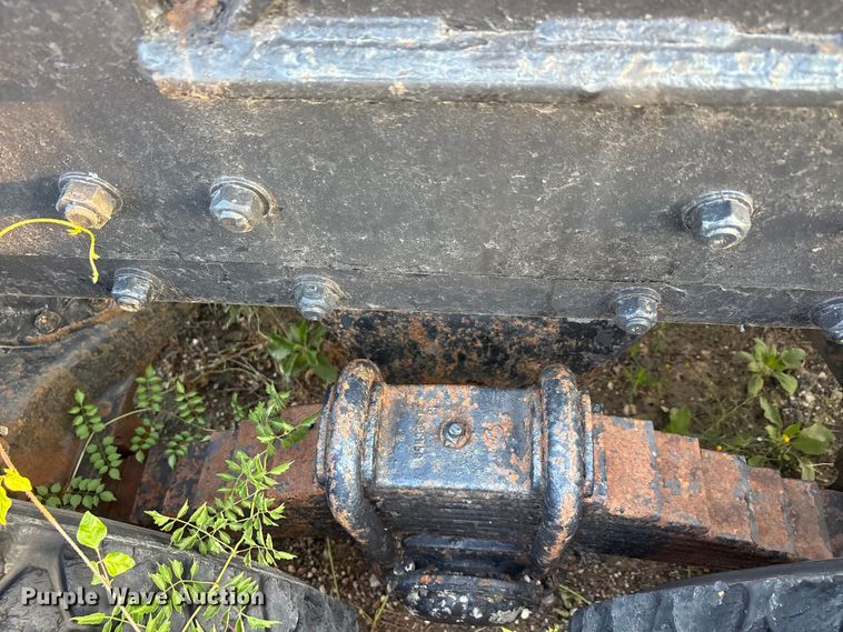 image for item EA7502 1979 Mack winch truck