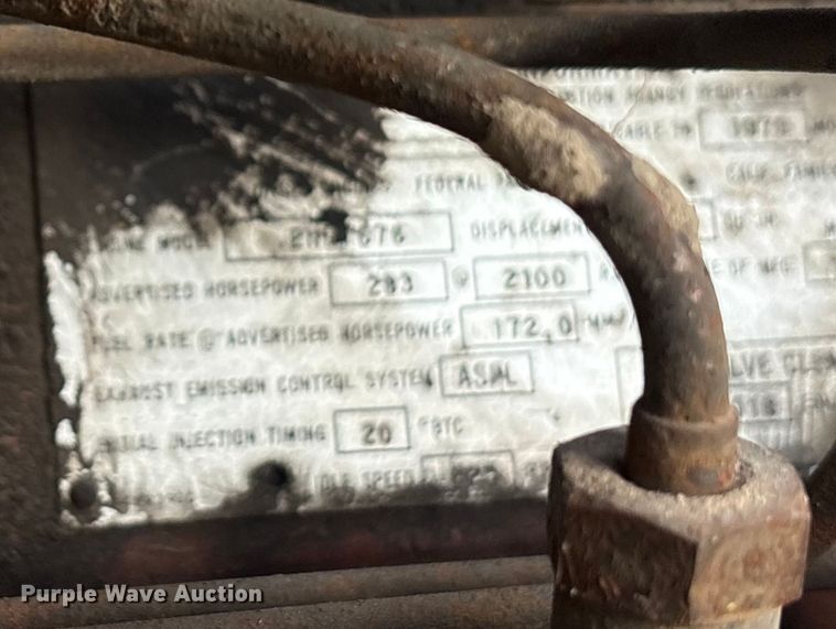 image for item EA7502 1979 Mack winch truck