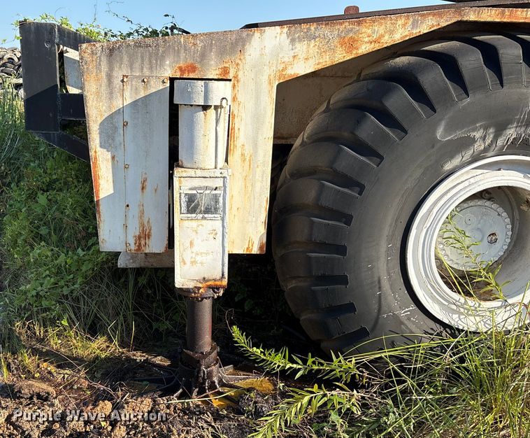 image for item EA7503 1984 Badger 4450 Series B crane