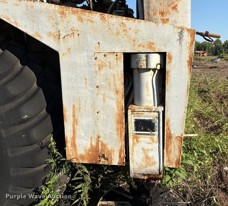 image for item EA7503 1984 Badger 4450 Series B crane