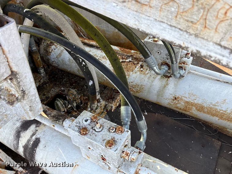 image for item EA7503 1984 Badger 4450 Series B crane