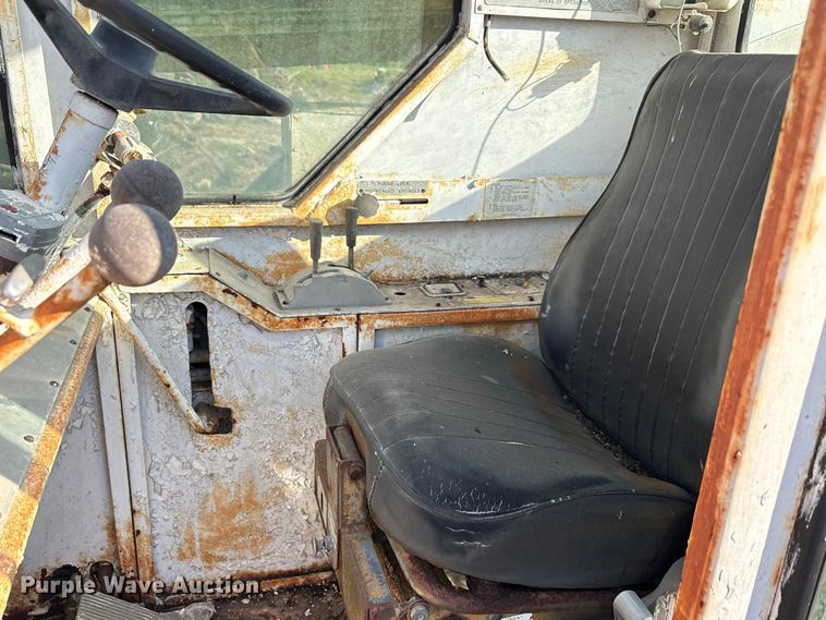 image for item EA7503 1984 Badger 4450 Series B crane