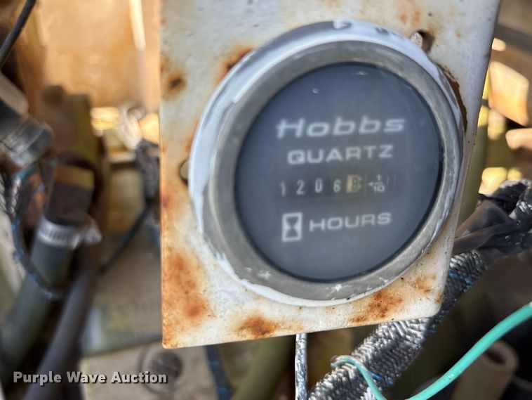 image for item EA7503 1984 Badger 4450 Series B crane