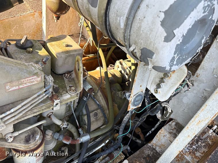 image for item EA7503 1984 Badger 4450 Series B crane