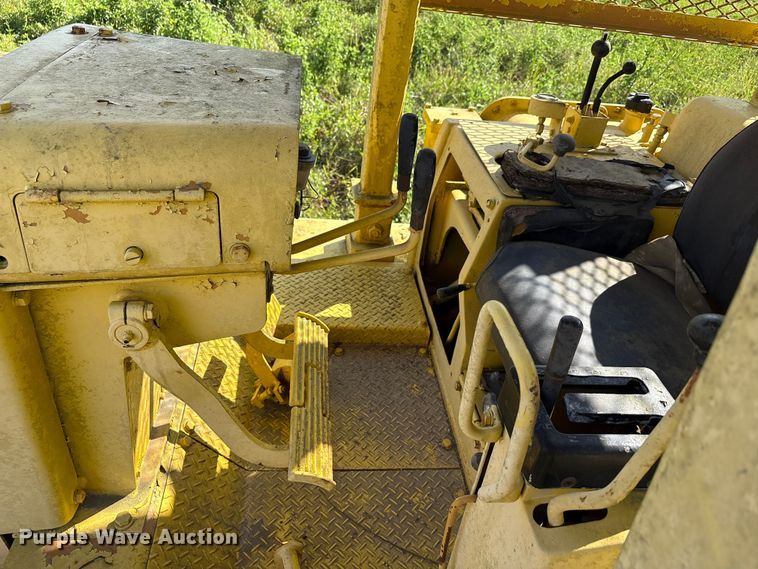 image for item EA7504 Komatsu D85P-18 dozer