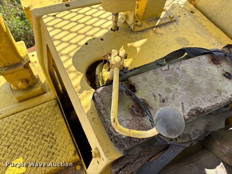 image for item EA7504 Komatsu D85P-18 dozer