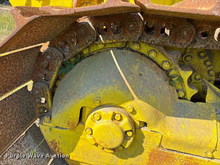 image for item EA7504 Komatsu D85P-18 dozer