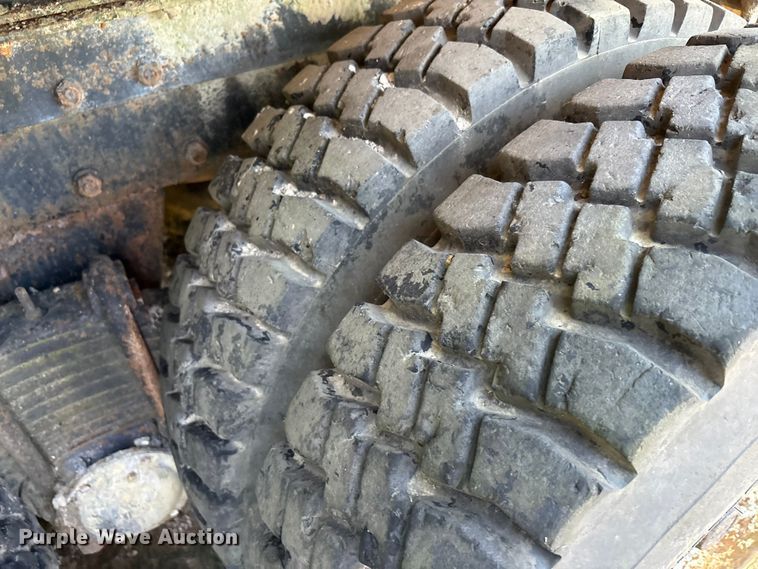 image for item EA7506 1984 Mack DM685S dump truck