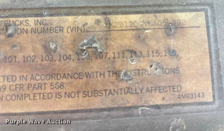 image for item EA7506 1984 Mack DM685S dump truck