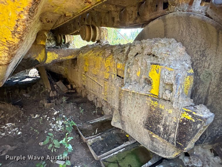 image for item EA7507 Komatsu B85P dozer