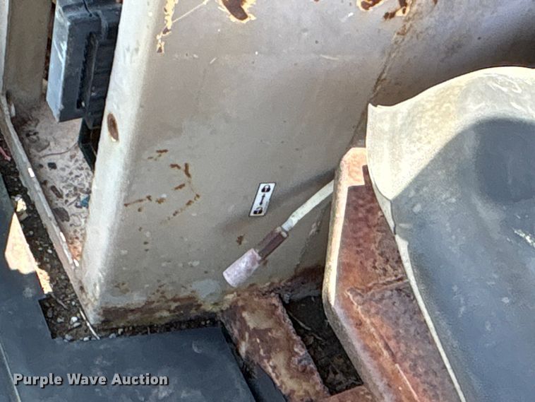 image for item EA7507 Komatsu B85P dozer