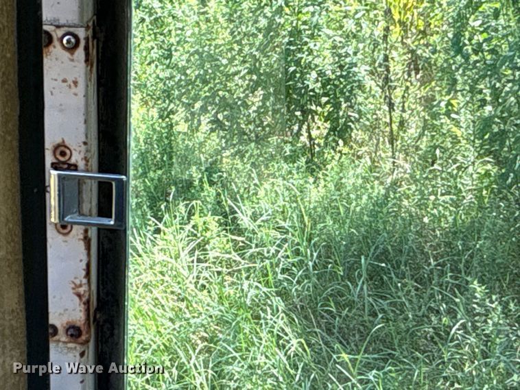 image for item EA7507 Komatsu B85P dozer