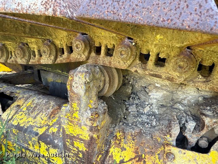 image for item EA7507 Komatsu B85P dozer
