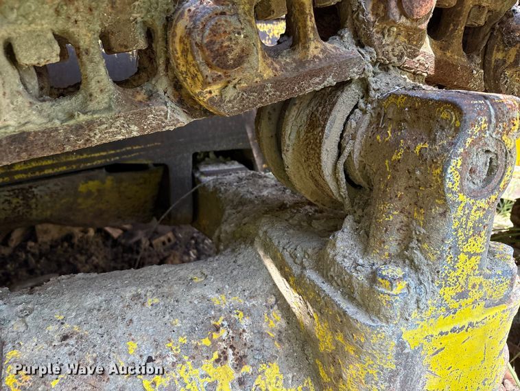 image for item EA7507 Komatsu B85P dozer