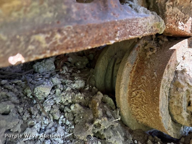 image for item EA7507 Komatsu B85P dozer