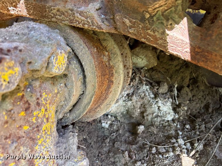 image for item EA7507 Komatsu B85P dozer