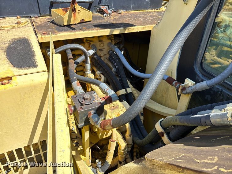 image for item EA7508 Komatsu PC150LC-6K excavator