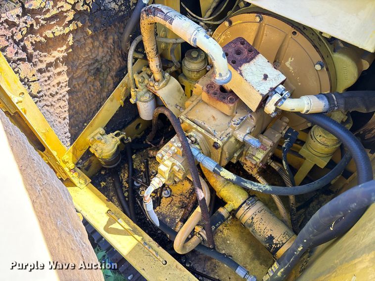 image for item EA7508 Komatsu PC150LC-6K excavator