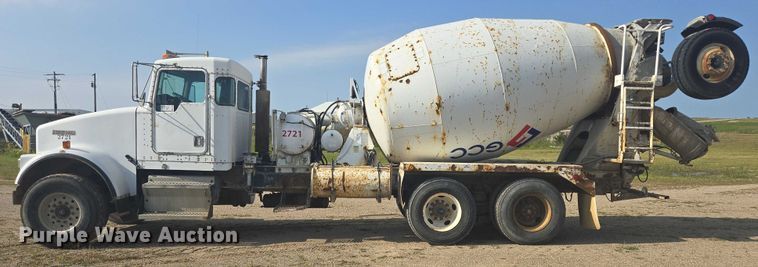 image for item EB1025 2002 Kenworth W900 ready mix truck