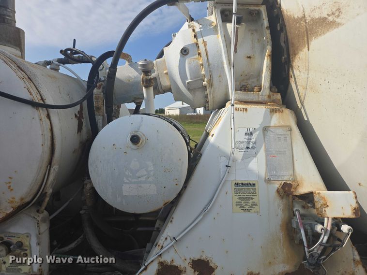 image for item EB1025 2002 Kenworth W900 ready mix truck