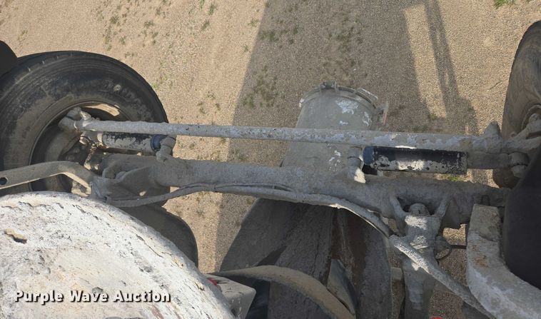 image for item EB1025 2002 Kenworth W900 ready mix truck