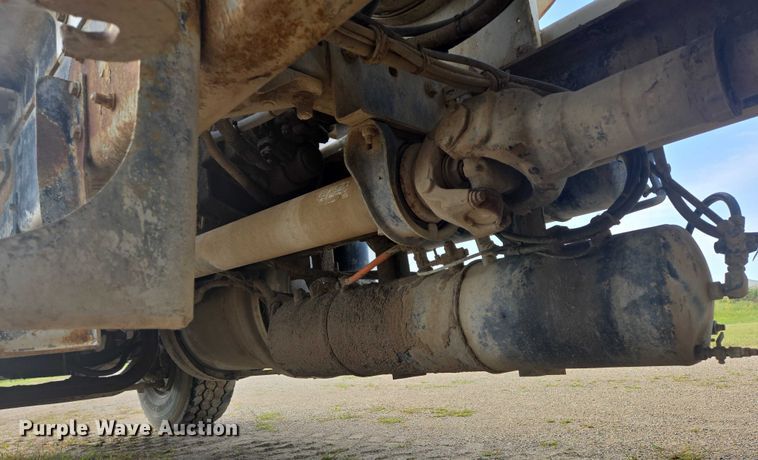 image for item EB1025 2002 Kenworth W900 ready mix truck