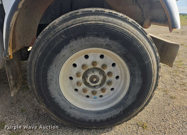 image for item EB1025 2002 Kenworth W900 ready mix truck