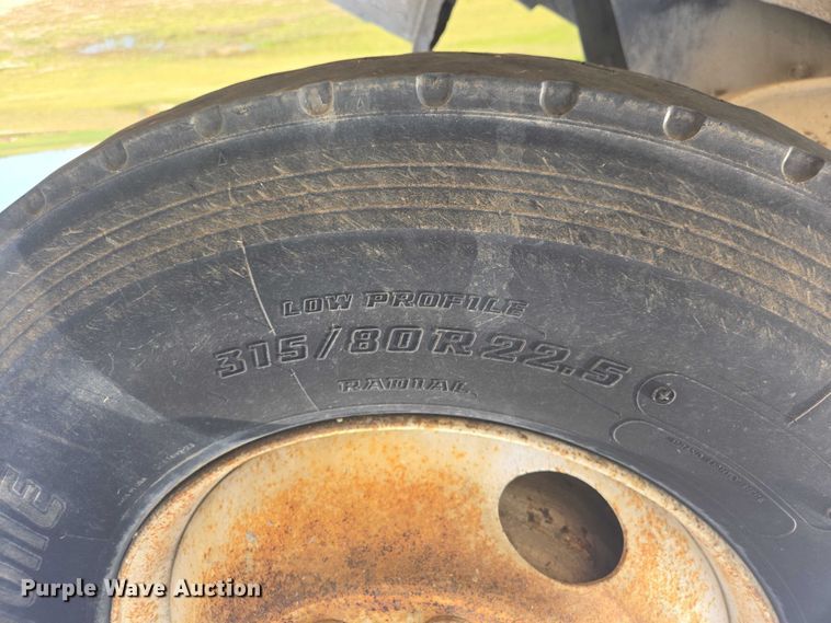 image for item EB1025 2002 Kenworth W900 ready mix truck