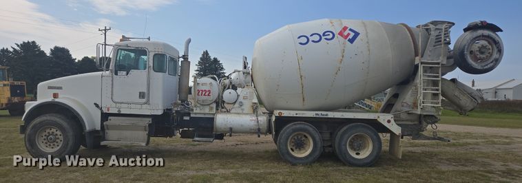 image for item EB1026 2002 Kenworth W900 ready mix truck