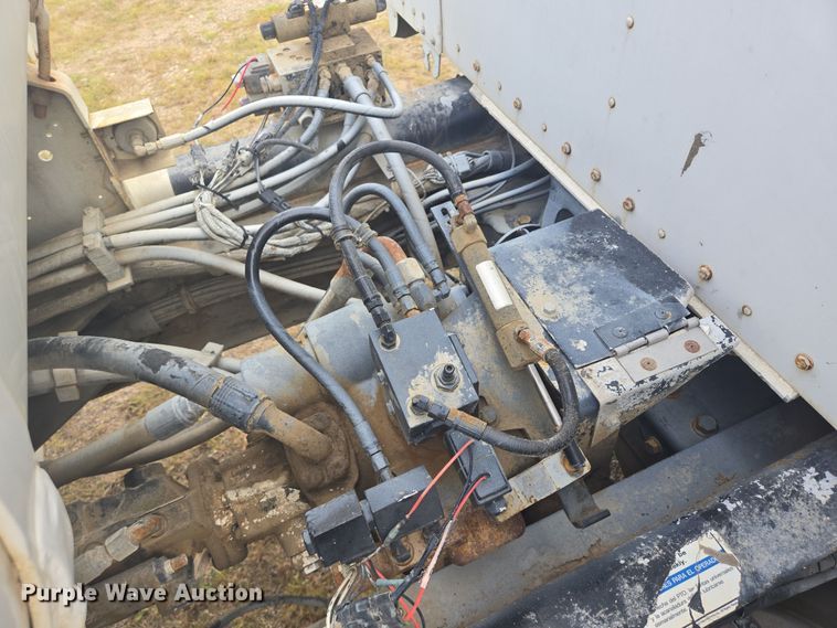 image for item EB1026 2002 Kenworth W900 ready mix truck