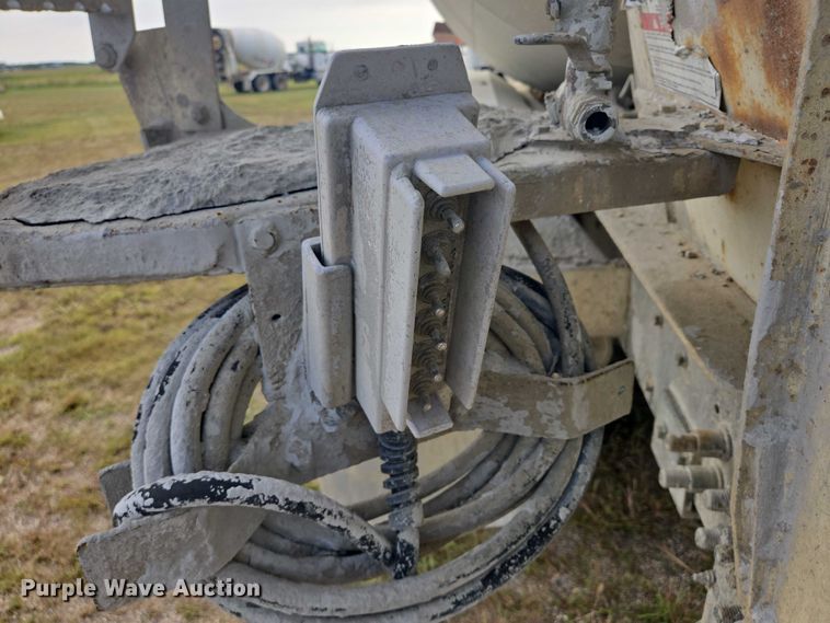 image for item EB1026 2002 Kenworth W900 ready mix truck