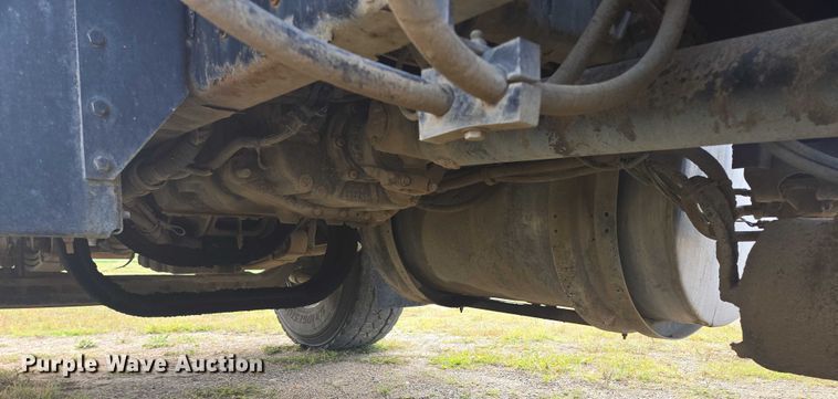 image for item EB1026 2002 Kenworth W900 ready mix truck