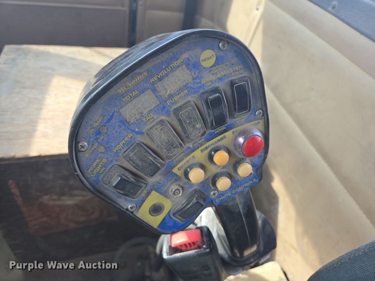 image for item EB1026 2002 Kenworth W900 ready mix truck