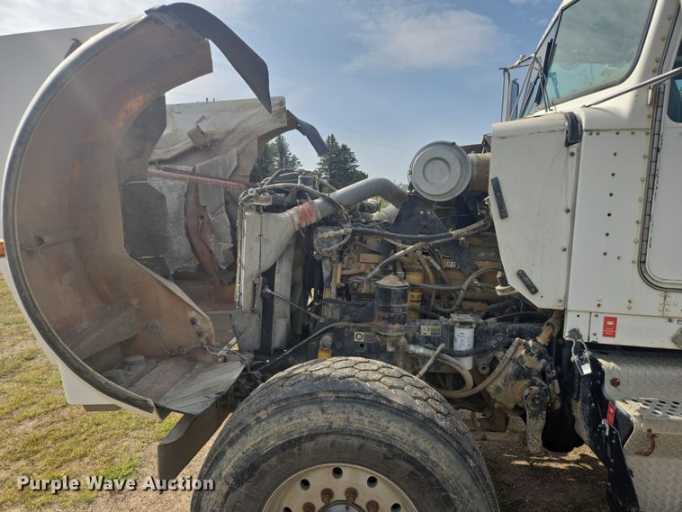 image for item EB1026 2002 Kenworth W900 ready mix truck