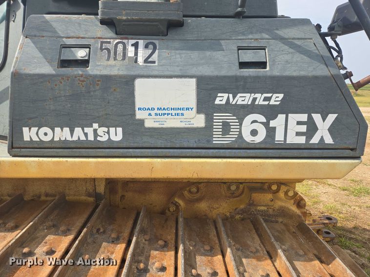 image for item EB1027 2001 Komatsu D61EX-12 dozer