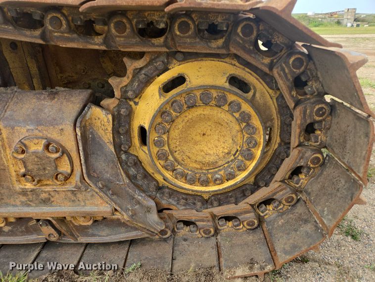image for item EB1027 2001 Komatsu D61EX-12 dozer