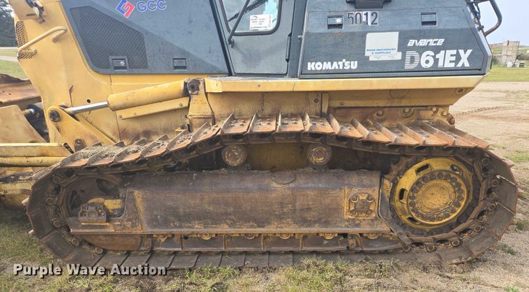 image for item EB1027 2001 Komatsu D61EX-12 dozer
