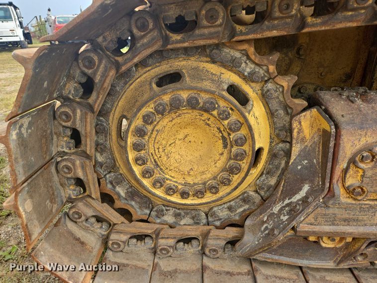 image for item EB1027 2001 Komatsu D61EX-12 dozer