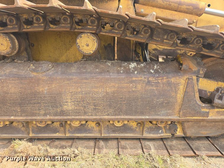 image for item EB1027 2001 Komatsu D61EX-12 dozer