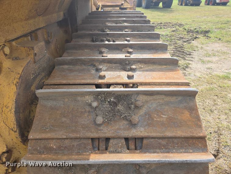 image for item EB1027 2001 Komatsu D61EX-12 dozer